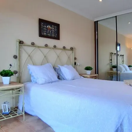 2 Bedroom Club La Mar Apartment 5 Min To The Beach * Puerto de Santiago (Tenerife)