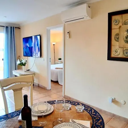 2 Bedroom Club La Mar Apartment 5 Min To The Beach Apartament