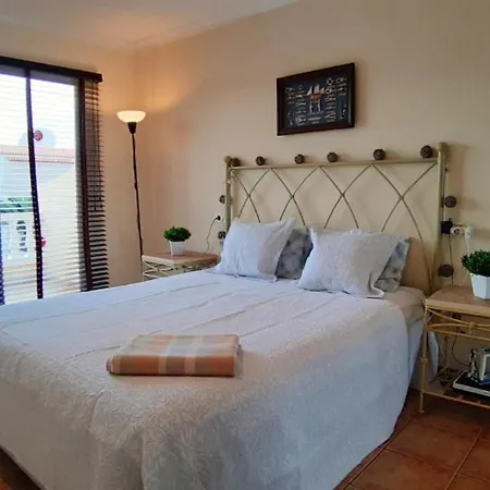 2 Bedroom Club La Mar Apartment 5 Min To The Beach Διαμέρισμα Puerto de Santiago (Tenerife)